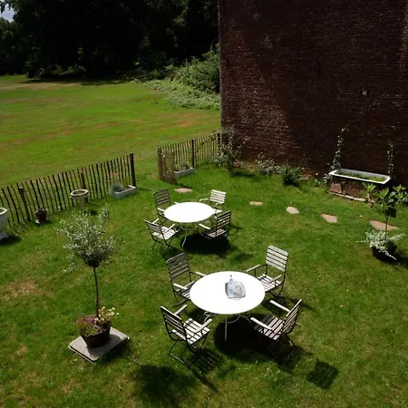 ベッド・アンド・ブレックファスト Het Domherenhuis B&b, Restaurant Calice
