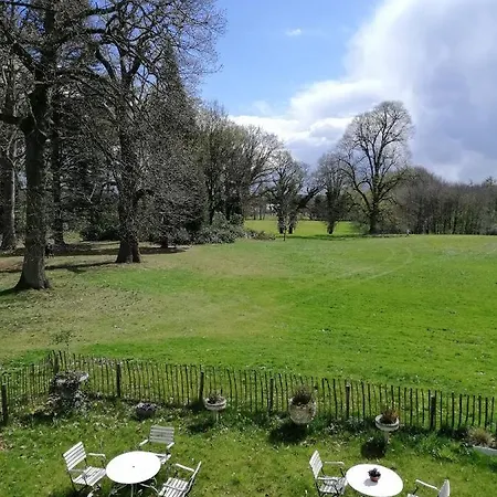 ベッド・アンド・ブレックファスト Het Domherenhuis B&b, Restaurant Calice Heusden-Zolder
